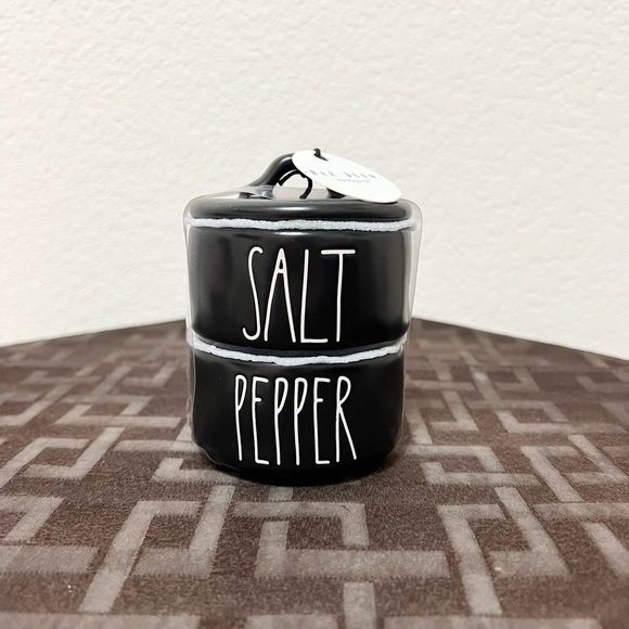 NWT Rae Dunn black YUM bowls and black SALT & PEPPER stackers - Picture 8 of 12
